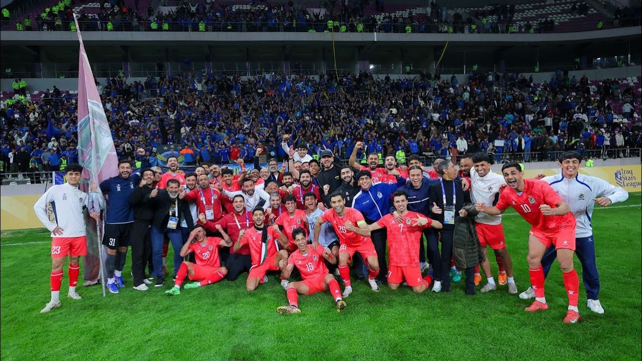 #شاهد الأحتفال الجنوني للاعبين مع الجمهور بعد الفوز على نادي الطلبة والتحليق بصدارة ترتيب الدوري💙🦅🔥