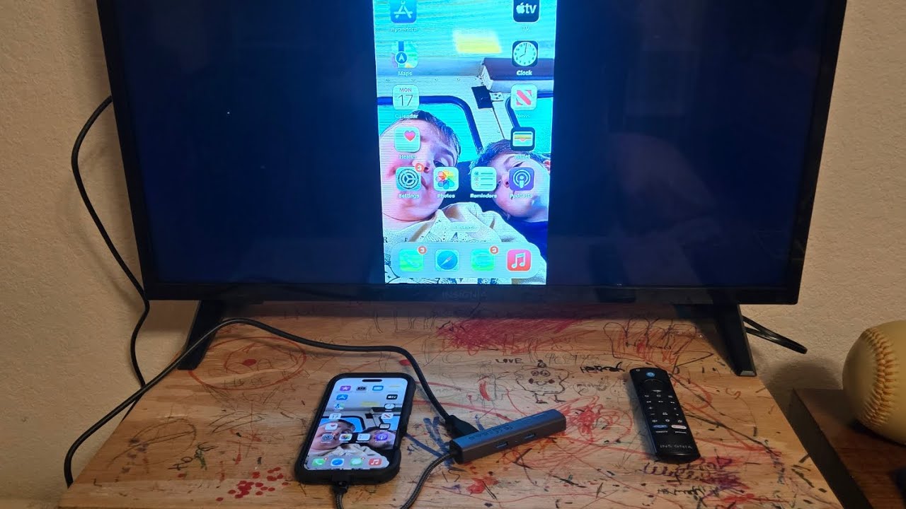 This is how you connect your iPhone to a INSIGNIA TV by using a HDMI