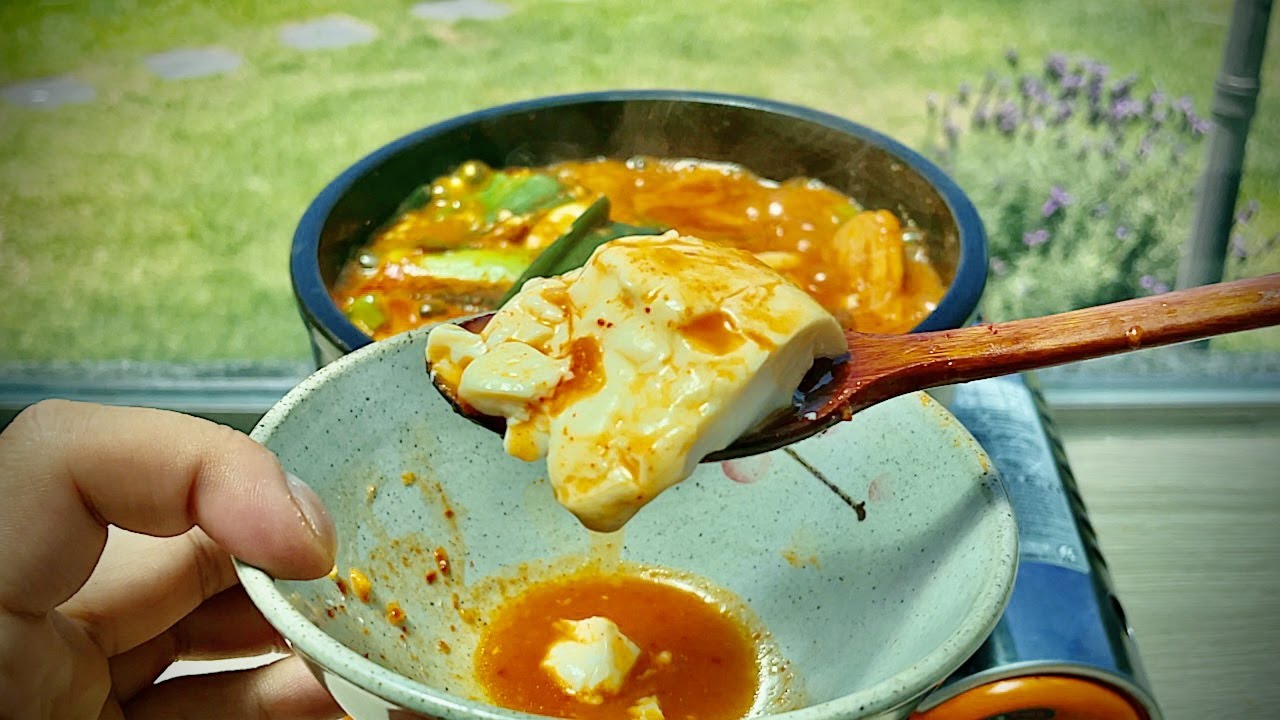 Top 3 Popular Stews in Korea Soft Bean Curd Jjigae Kimchi Jjigae