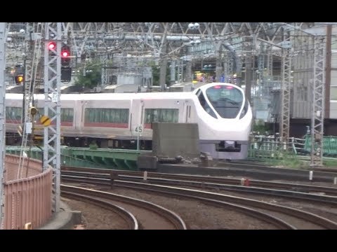 有楽町駅前を通過する上野東京ライン常磐線下り特急ひたちE657系が東京駅手間で立ち往生