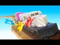 HOLD On To The MOVING TRAIN Or FAIL in GANG BEASTS!