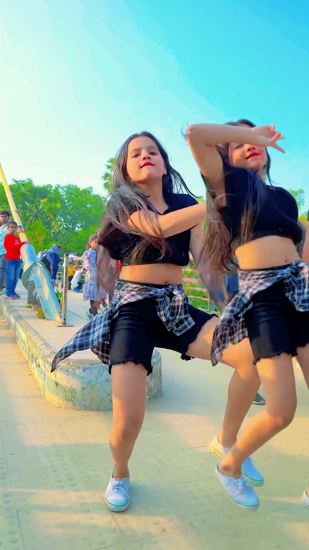 ￼Sona kitna Sona Hai?#nandini091013  #youtubeshorts #shorts #reels #video #trending #viralvideo