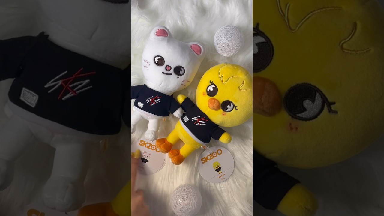 Stray Kids SKZOO CHARACTER DOLL UNBOXING REVIEW (bbokari