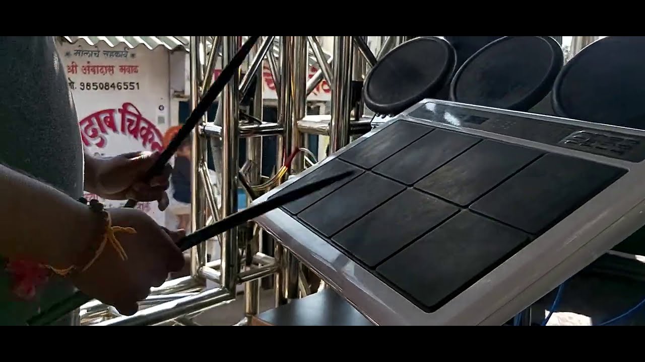 #तारपा पावरी/Tarpa pavri performing @Nashik on Shree Sai Samrat Band Deola no: 9552060098/9657574454