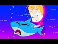 Bebê Tubarão em inglês - Rimas para crianças e mais desenhos animados com Groovy o Marciano