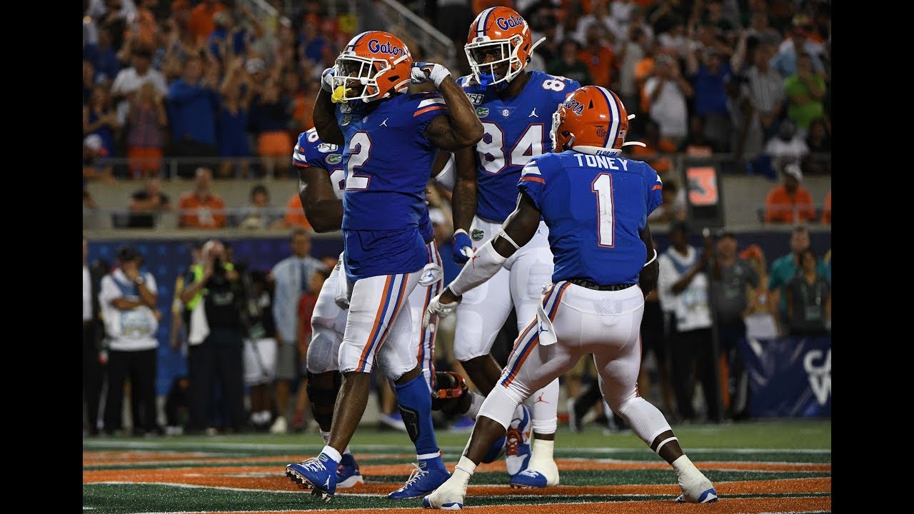 Florida Outlasts Miami 24-20, In First Game Of 2019 CFB Season | Highlights Mix