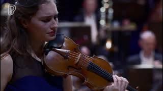 Saint-Saëns Danse Macabre, Orchestre de Paris, Eva Zavaro