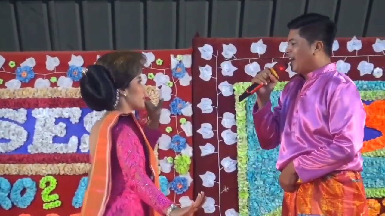 18-asr zodagon ayollar bilan jinsiy porno Porno fetish lavman video