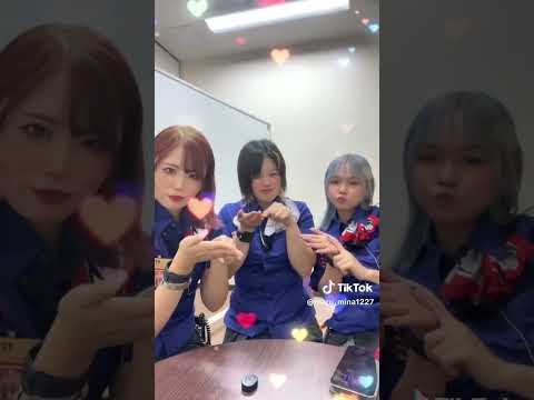 3人で揃えました( 'ω')つ🎁 #マルハン #パチンコ店員 #パチンコ #パチスロ #踊ってみた #shorts