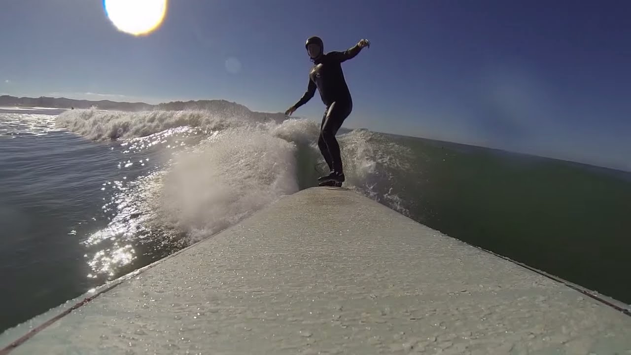 Surfing 12' Mickey Munoz longboard, Pipe, Gisborne, New Zealand, 28 Feb 2015 YouTube