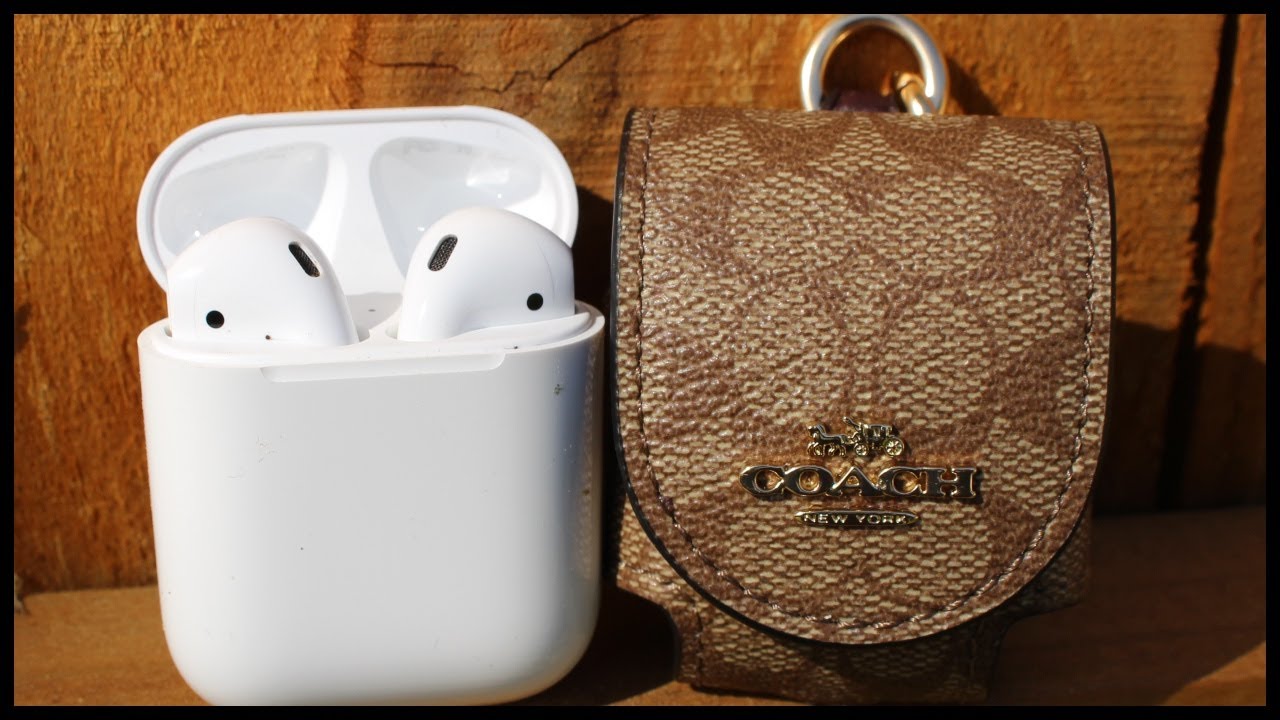 COACH AIRPODS CASE 