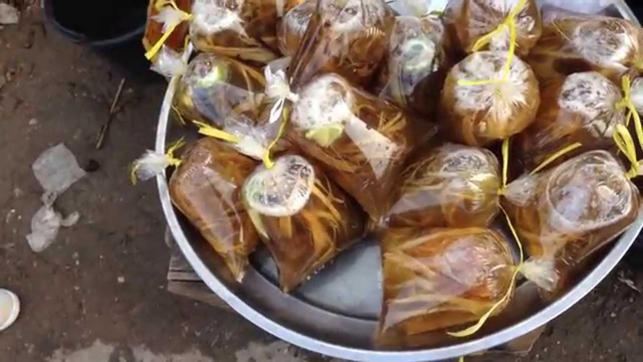 แปลกไหมครับ ยาซักหัวแบบโบราณ ทำจากรากไม้ ยังมีขายในพม่า shampoo