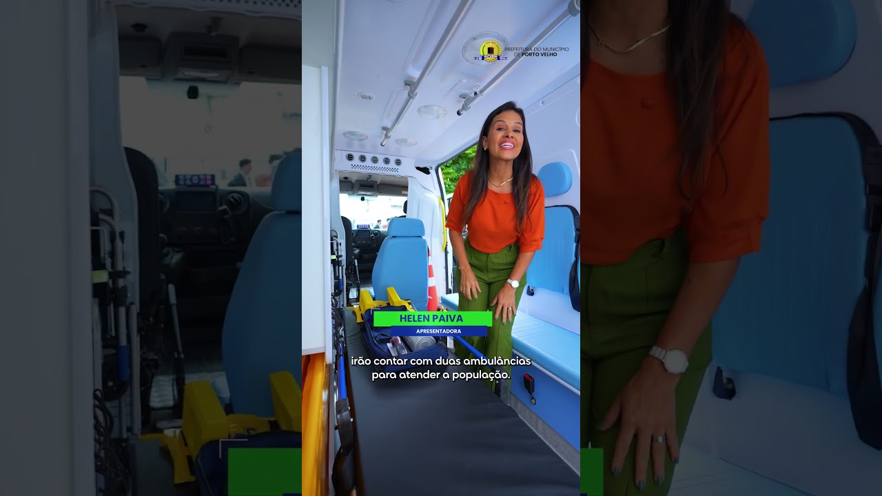 Prefeitura entrega duas ambulâncias e uma ambulancha para a saúde pública do município