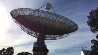 Parkes Radio Telescope \\