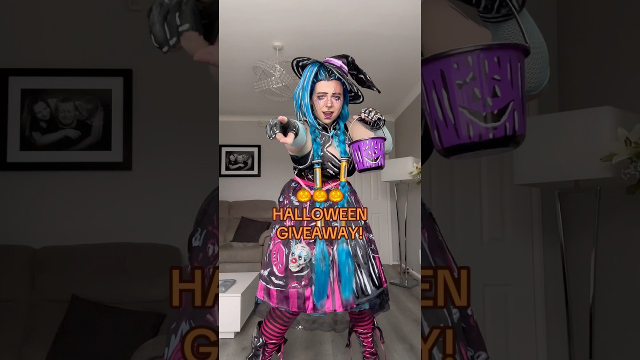 Halloween Giveaway! 🎃 #halloweengiveaway #giveaway #halloween2025 #halloweencostume #spookyseason