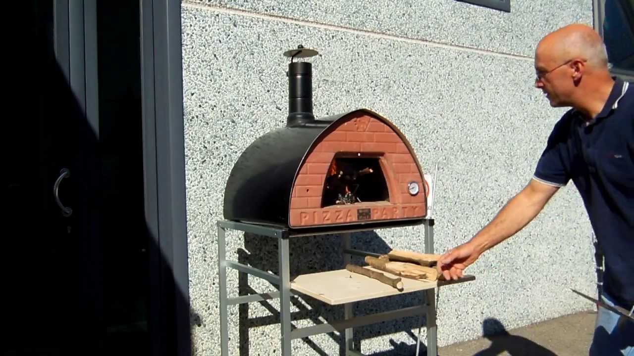 Forno a legna accensione a gas con legna asciutta..quanto fumo fa il ... Costruire forno a legna portatile