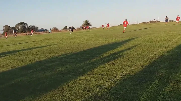 EL GOL DEL AO .ROBERT CARMONA 60 AOS FUTBOLISTA PR...