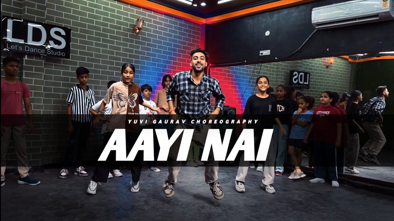 aayi-nai-dance-shraddha-kapoor-rajkummar-rao-yuvi-gaurav-youtube