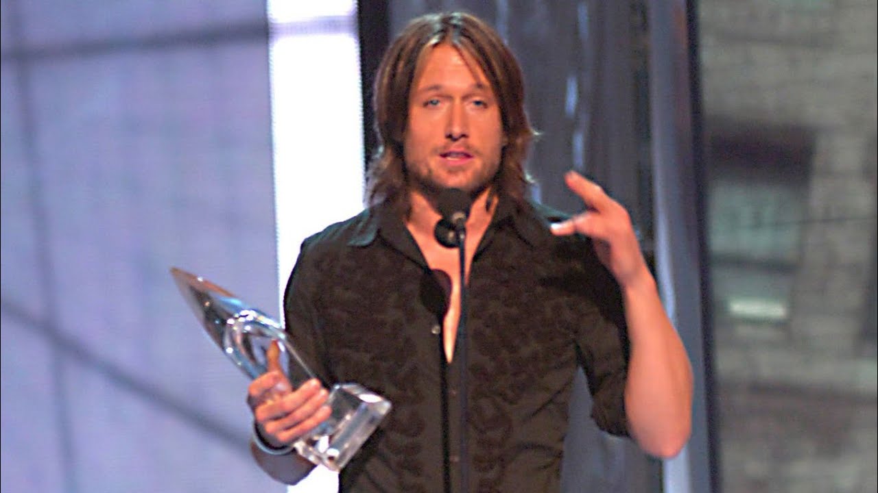 39th CMA Awards (2005) | Male Vocalist of the Year | Keith Urban 
