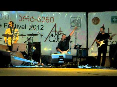 33a - (live at ART-გენი 24.07.2012)
