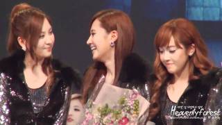 [Fancam] 1O.1ฺ2.3์0 Yuri SNSD - ending + encore