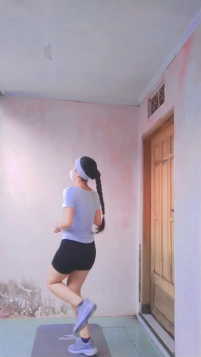 AWALI #WORKOUT DENGAN #MBEROT #ImaKhalifa #ImaRuhianaAzka