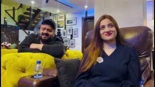 Naray Baran-back screen pe Sahir Ali bagga aur Laila Khan Pushto song ki rehearsal krtay howay