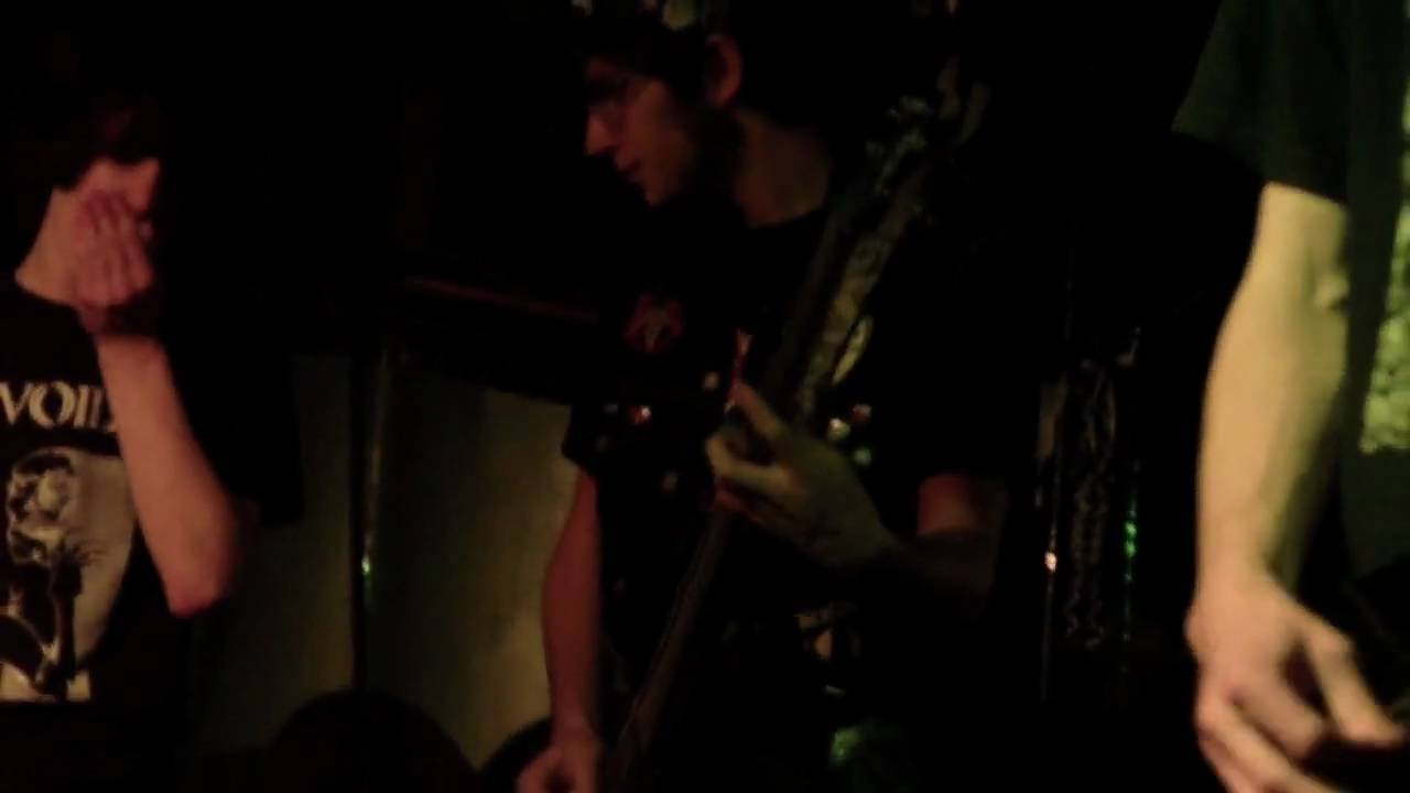 Abserdo At Championship - Patriotic and Arrogant