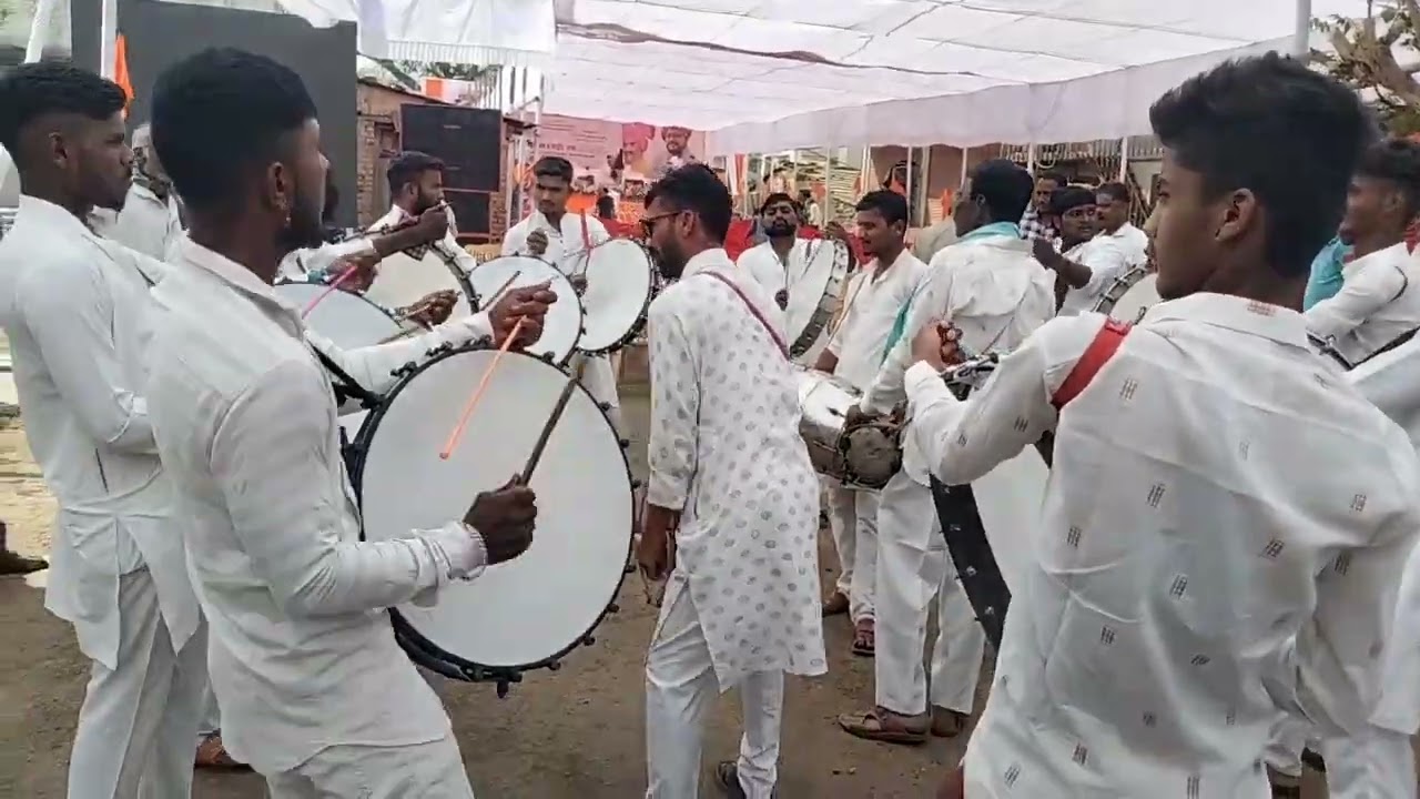 सिद्धार्थनगर हलगी ग्रुप माळशिरस सागर सावंत 7822982354