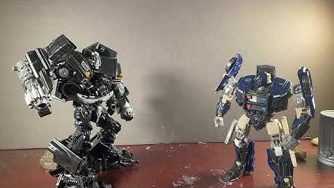 Ironhide- transformers stop motion 1/2