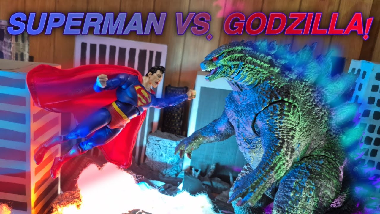 Superman vs. Godzilla action figure two pack review! Justice League vs. Godzilla vs. Kong 