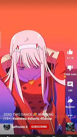 Poor zero two😔i can belive when she like that😢so sad i want to crying