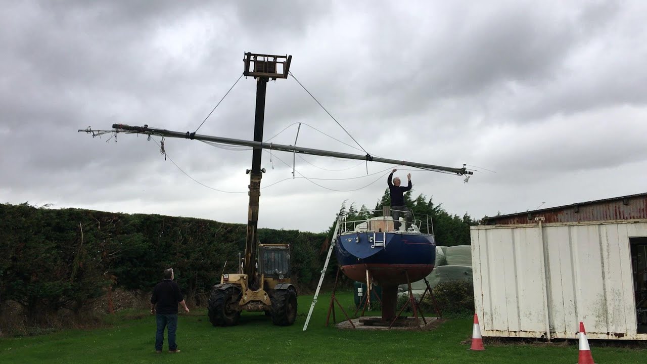 Just About Sailing October 2 2019 - Washboard, mast, and (nearly) finishing the hull repair