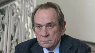 Tommy Lee Jones Is Almost 80... How He Lives Is So Sad!
