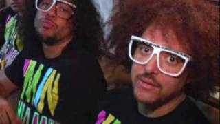 LMFAO - I Shake I  Move 2009