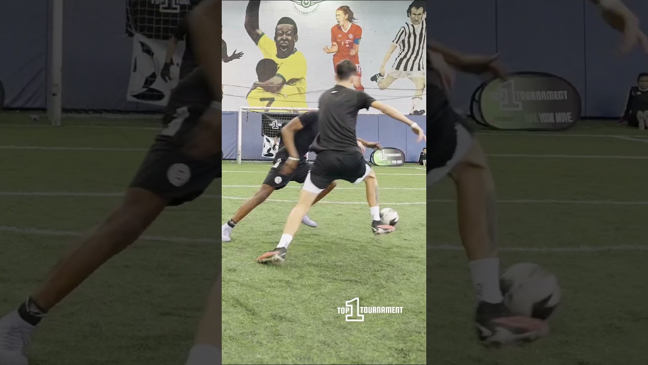 Rate this goal out of 10! 👇 #football #1v1 #soccer