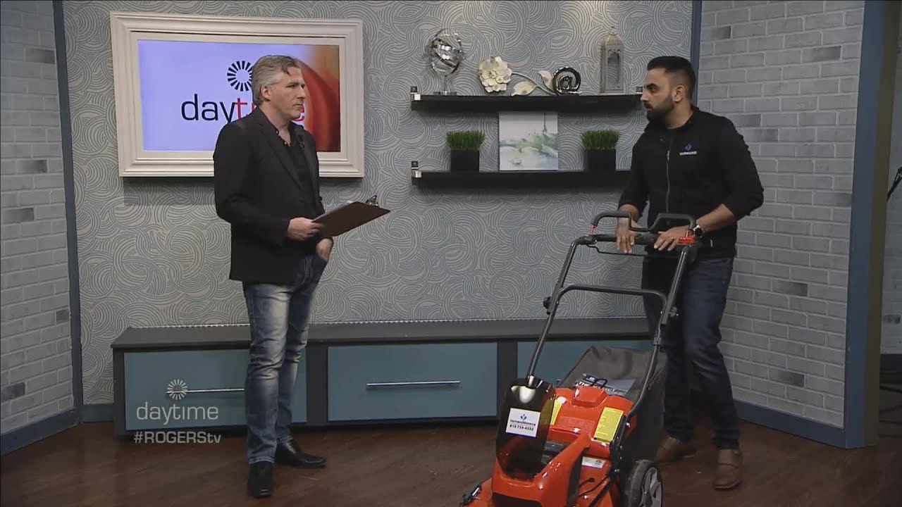 Maintaining your lawn with silent mowers