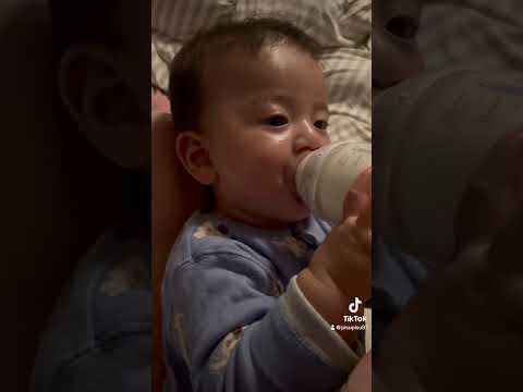 おやすみ前のグビグビ🍼💕#Baby #ぴすぴすチャンネル #赤ちゃん #asmr #milk #可愛い #生まれてきてくれてありがとう