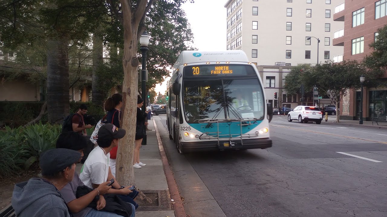 2012 Pasadena Transit ENC EZ RIDER II BRT 3225