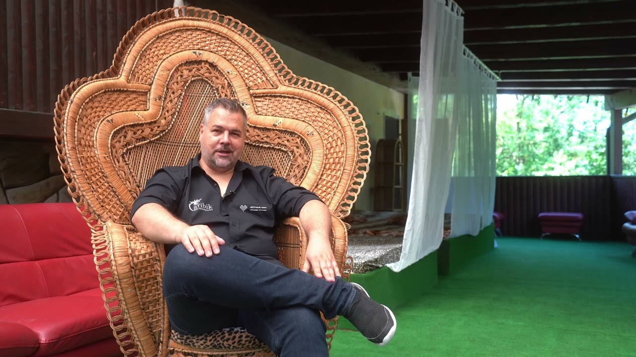 Swingerclub FAQs: Als Solo-Herr in den Swingerclub? 🧔🏻