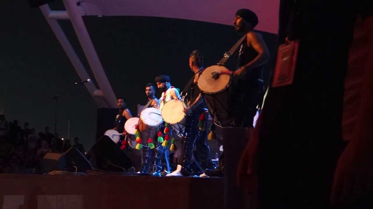 Percussion Band Dhol Foundation LIVE at F1 Singapore 2013 (Esplanade Stage) 4