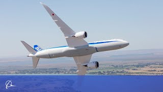 The Beauty Of Boeings 787-9 Dreamliner On Display