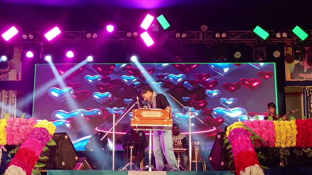 Dustu ck present মোহনপুর গ্রামীন মেলা 