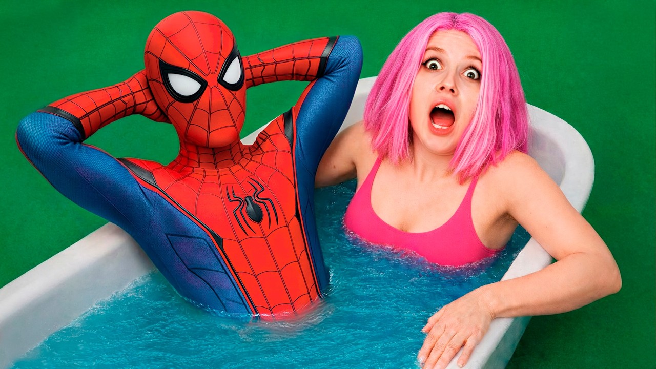 я кинул в ванну ВСЕ БОМБОЧКИ СУПЕРГЕРОЕВ в 3:00 НОЧИ !!