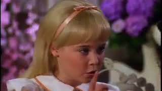 Alice In Wonderland 1985 Trailer