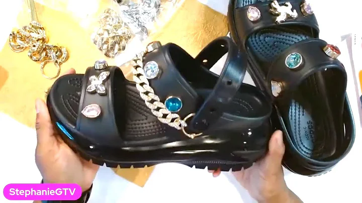 Mega crush Croc sandals, adding Jibbitz & embellishments! NEW!