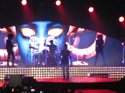 Enrique Iglesias - I'm a freak Sofia - YouTube