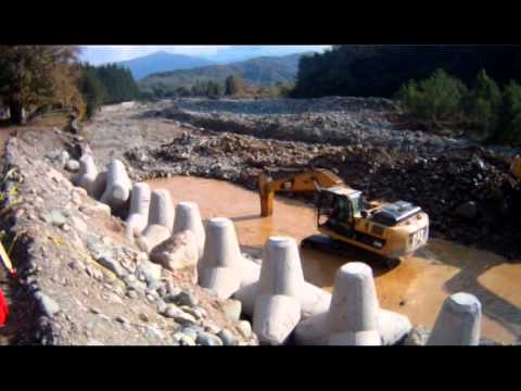 სოფელ შემოქმედში მდინარე ბჟუჟის კალაპოტის შეცვლა ხდება