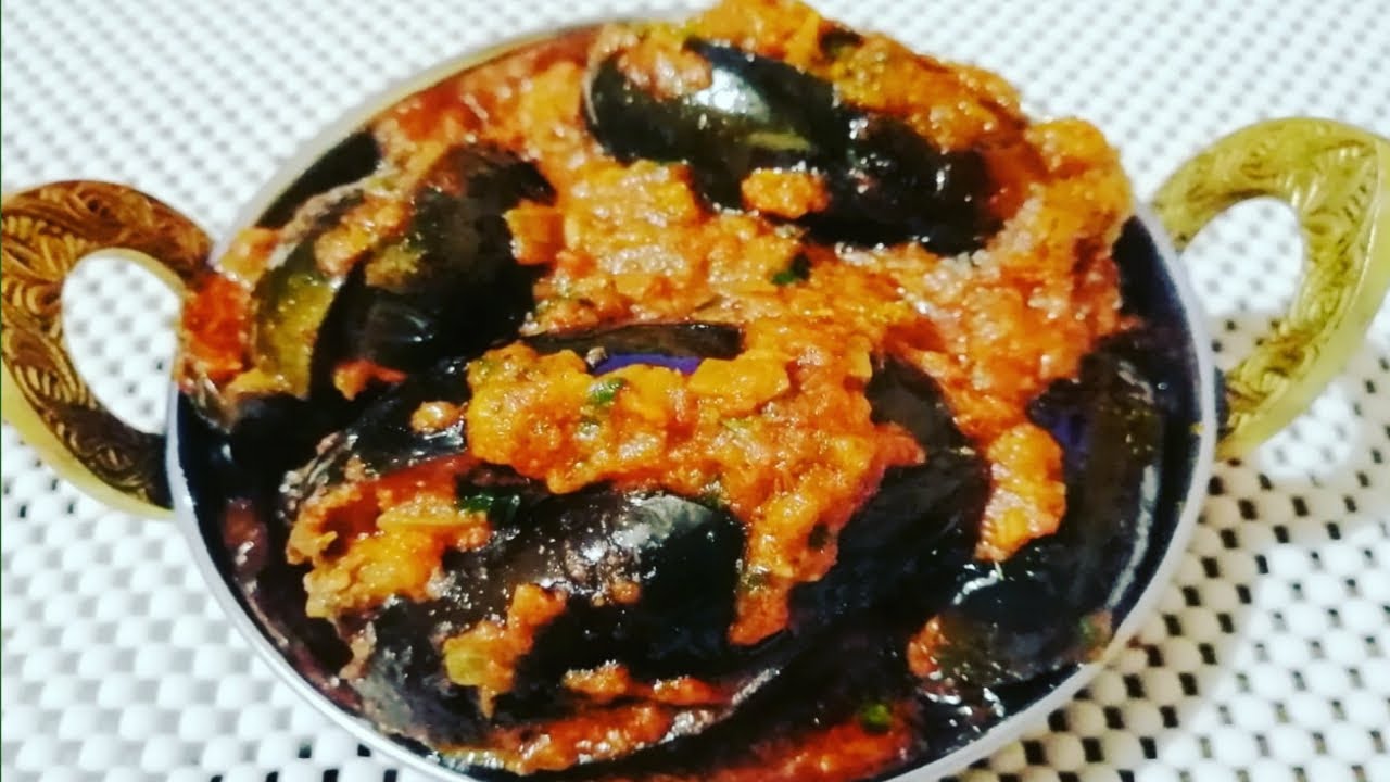 Bharwa Baingan ||ਭਰਵਾਂ ਬੈਂਗਣ ਬਣਾਉਣ ਦਾ ਨਵਾਂ ਤਰੀਕਾ || Stuffed Bringal Recipe by Punjabi Cooking