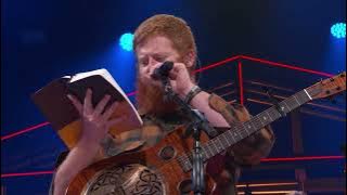 Oliver Anthony Opens Bible Before Grand Ole Opry Debut